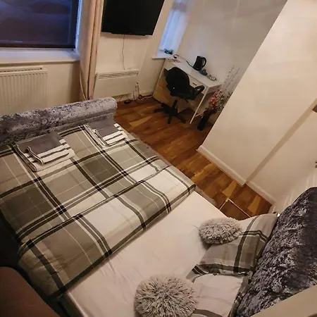 Homestay Petals 2 Leeds (West Yorkshire)